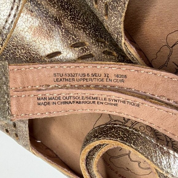 Taos Stunner Women's 6.5 Mary Jane Heels Antique Gold Leather Cap Toe Laser Cut - Picture 8 of 8